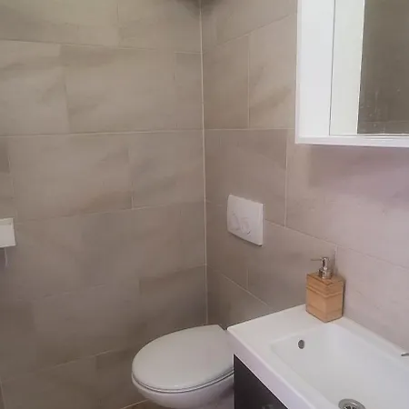 Anita With Pool And Terrace Bed & Breakfast 3*