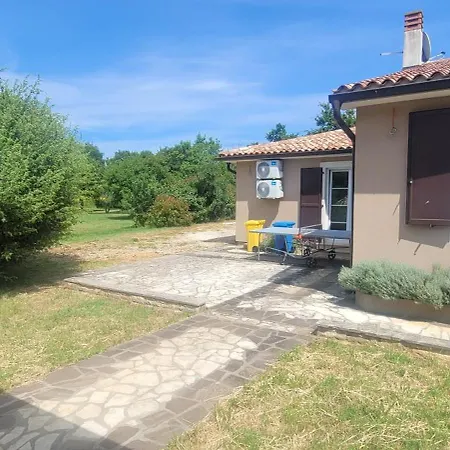 Anita With Pool And Terrace Bed & Breakfast Loborika